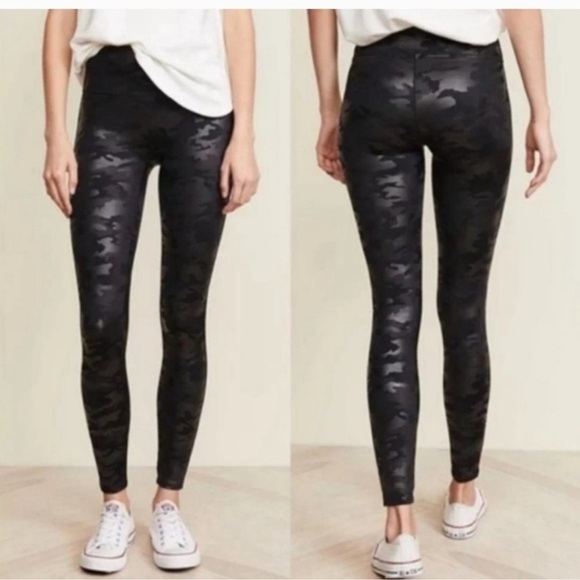 SPANX Faux Leather Camo Leggings Matte Black Camo S SM Small - Picture 14 of 14